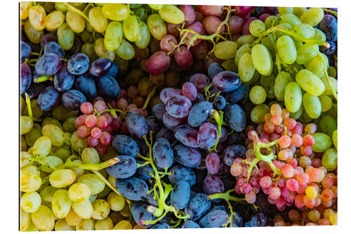 Gallery print Grapes at the GUM Market in Yerevan