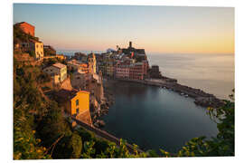 Foam board print A golden evening in Vernazza