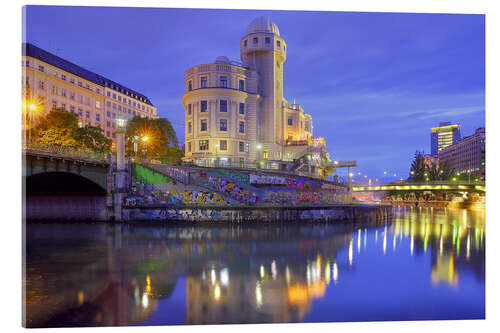 Acrylglasbild Urania Sternenwarte am Abend in Wien