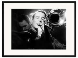 Gerahmter Kunstdruck Porträt des Schauspielers Paul Newman, Trompete spielend, 1961