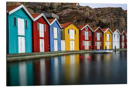 Aluminiumtavla Swedish Wooden Huts at the Harbour