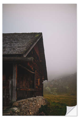 Wandsticker Almhütte im Nebel