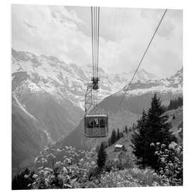 Hartschaumbild Bergbahn mit Bergpanorama im Sommer