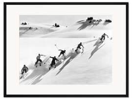 Gerahmter Kunstdruck Sechs Skifahrer bei der Abfahrt