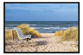 Gerahmter Kunstdruck Sitzbank in den Dünen an der Ostseeküste