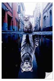Sticker mural Cat With Tiger Reflection in Water - Gen Z
