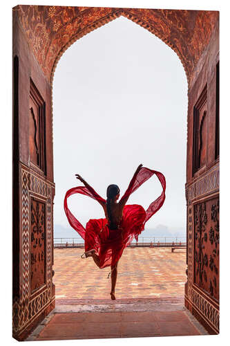 Canvas print Dancing Woman in the Taj Mahal's