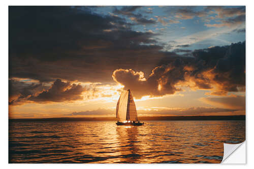 Naklejka na ścianę Sailing Into the Sunset