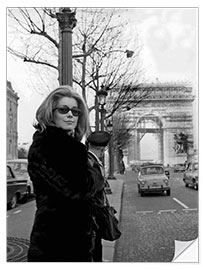 Selvklebende plakat Catherine Deneuve in Paris, 1966