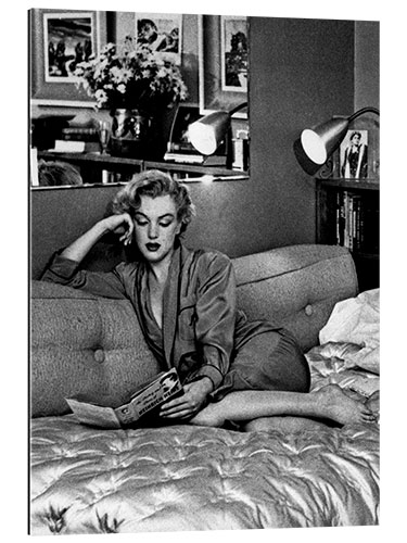 Gallery Print Marilyn auf dem Sofa