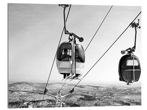 Tableau en plexi-alu Ski Lift Moves Up to Mount Snow, 1962