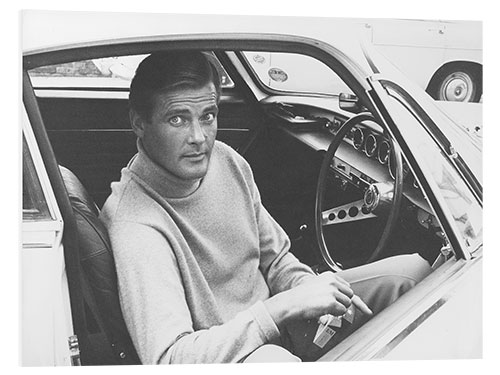 PVC-taulu Roger Moore in a Classic Volvo, 1966