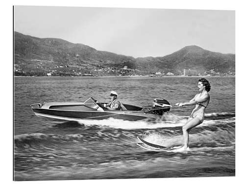 Galleriataulu A Woman Water Skis in the Bay of Acapulco, Mexico, 1955