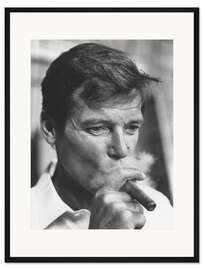 Gerahmter Kunstdruck Sir Roger Moore mit Zigarre, 1970er