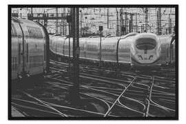 Gerahmter Kunstdruck ICE am Hauptbahnhof Frankfurt am Main, Deutschland