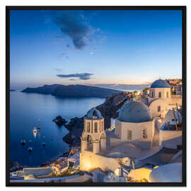 Gerahmter Kunstdruck Das Dorf Oia bei Nacht