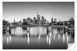 Selvklebende plakat Frankfurt Skyline and Ignatz Bubis Bridge