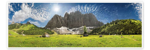 Poster Valley in Front of Laliderer Mountains