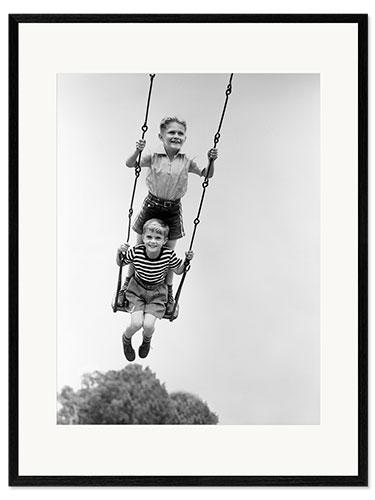 Kehystetty taidepainatus Two Boys on a Swing