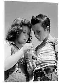 Quadro em acrílico Girl and Boy sharing Soda with a Straw