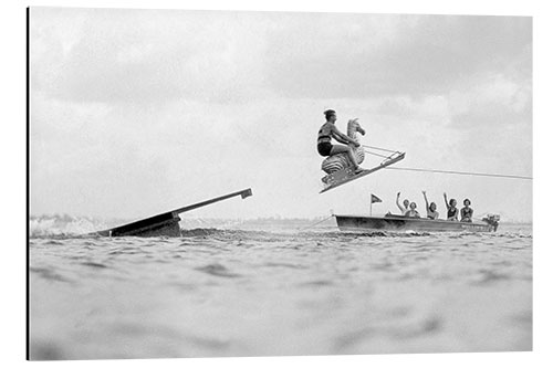 Tableau en aluminium Famous Aquaplane Champion Plays ‘Horsey’