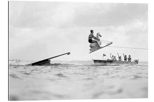 Tableau en plexi-alu Famous Aquaplane Champion Plays ‘Horsey’