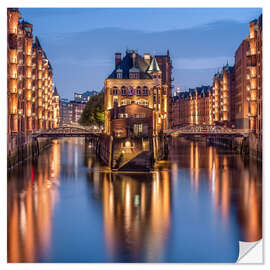 Selvklebende plakat Historic Moated Castle in the Speicherstadt Hamburg