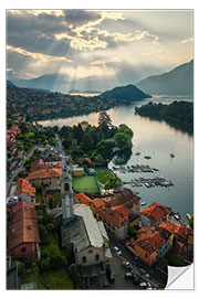 Wall sticker Lake Como With Sun Rays at Sunrise