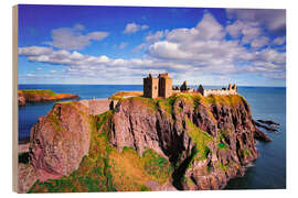 Wood print Dunottar Castle in Aberdeenshire