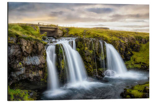 Stampa su alluminio Bridge Over Kirkjufellsfoss