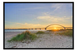Gerahmter Kunstdruck Abends am Fehmarnsund-Strand auf Fehmarn