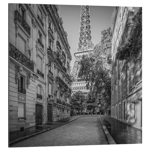 Stampa su alluminio Street View With the Eiffel Tower in the Background