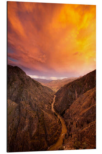 Aluminiumsbilde Dramatic Thundercloud over the Salmon River in Idaho