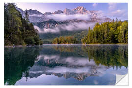 Muursticker Eibsee in Autumn and Zugspitze Mount