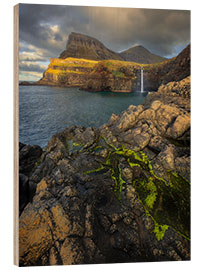 Trebilde Múlafossur Waterfall, Faroe Islands