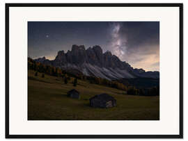 Gerahmter Kunstdruck Milchstraße hinter der Geisleralm in den italienischen Dolomiten