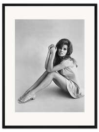 Gerahmter Kunstdruck Raquel Welch in "Bedazzled", 1967