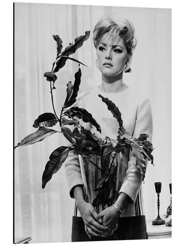 Alumiinitaulu Virna Lisi in "Anyone Can Play", 1968 II