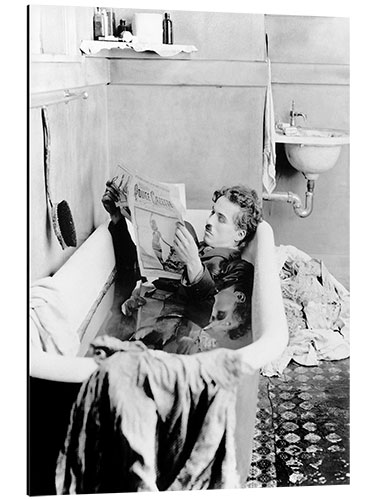 Alubild Charlie Chaplin in der Badewanne, 1922