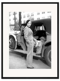 Gerahmter Kunstdruck Marlene Dietrich, Porträt an einem Rolls Royce