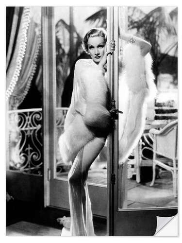 Sticker mural Marlene Dietrich in "Desire", 1936