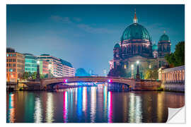 Vinilo para la pared Friedrichsbrücke and Berlin Cathedral at night