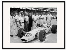 Gerahmter Kunstdruck AJ Foyt in einem Lotus-Ford, Indianapolis 500, 1965