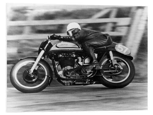 PVC-taulu A Norton in action in the Isle of Man, 1950