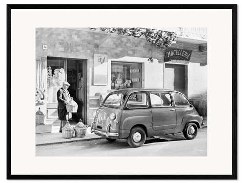Framed art print Fiat 600 Multipla Outside a Shop