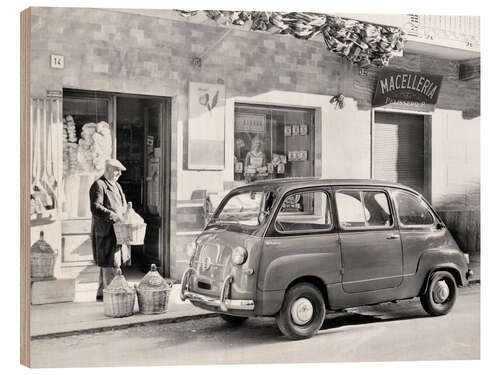 Quadro de madeira Fiat 600 Multipla Outside a Shop