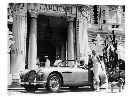 Galleritryk Aston Martin DB2-4 outside the Hotel Carlton, Cannes, France, 1955