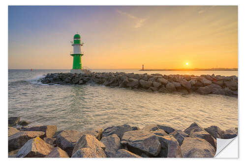 Selvklæbende plakat Warnemünde Pier Fire at Sunrise