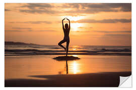 Sticker mural Yoga Pose On a Quiet Beach II