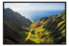 Gerahmter Kunstdruck Grünes Tal und Ozean, Hawaii